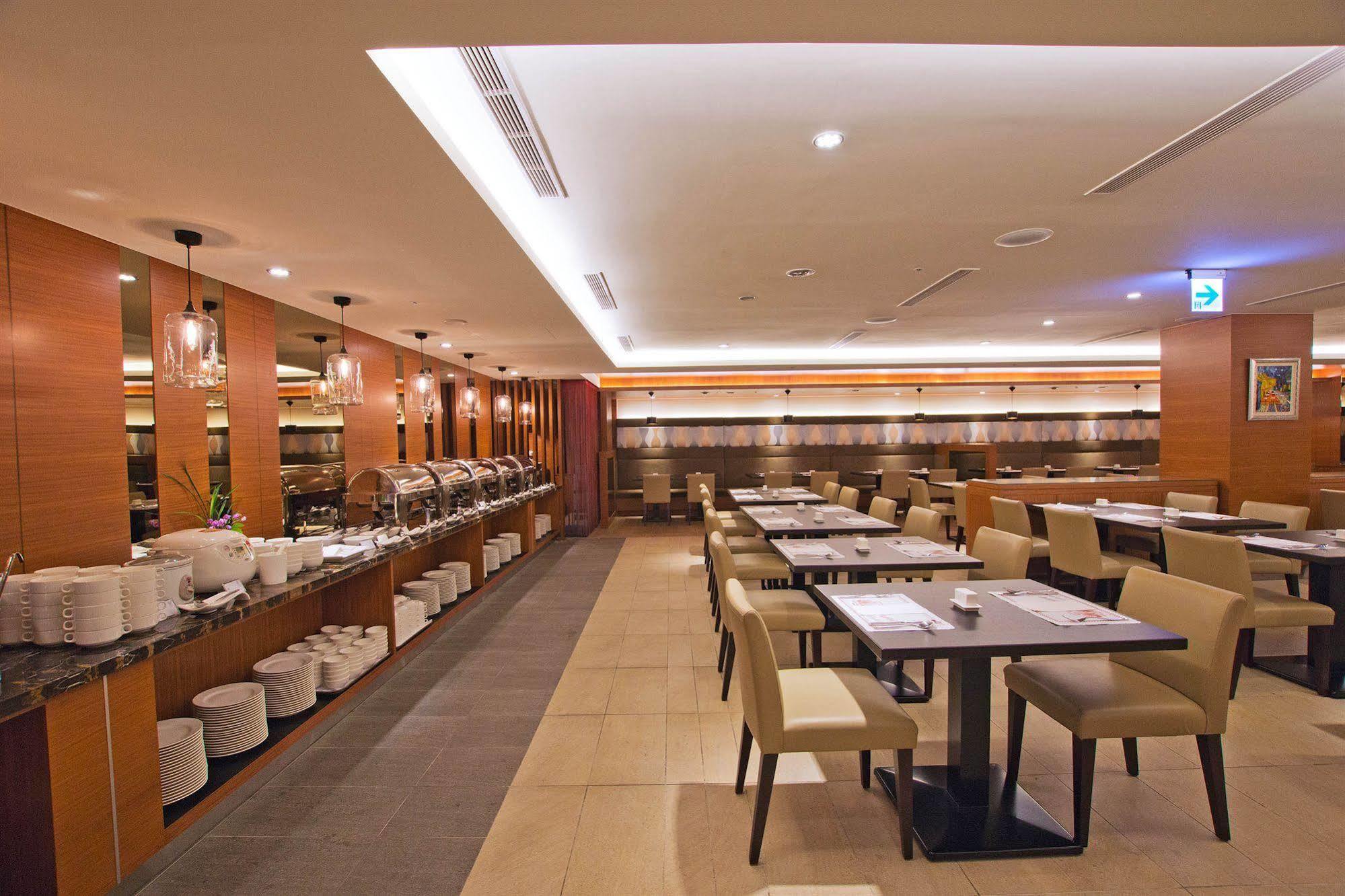 Lailai Hotel Taichung Exterior foto